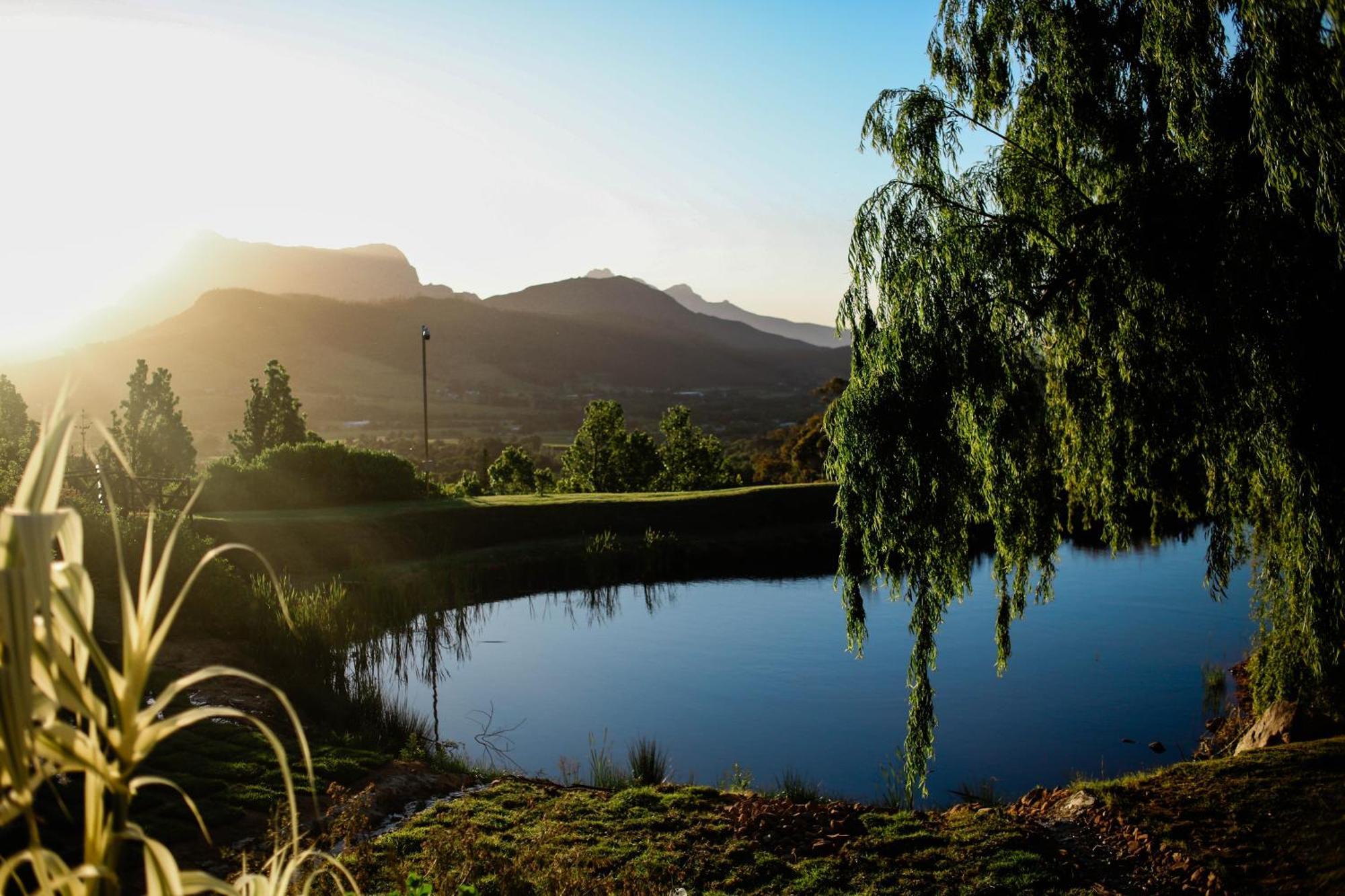 Montmartre Chalets & Venue Franschhoek Luaran gambar