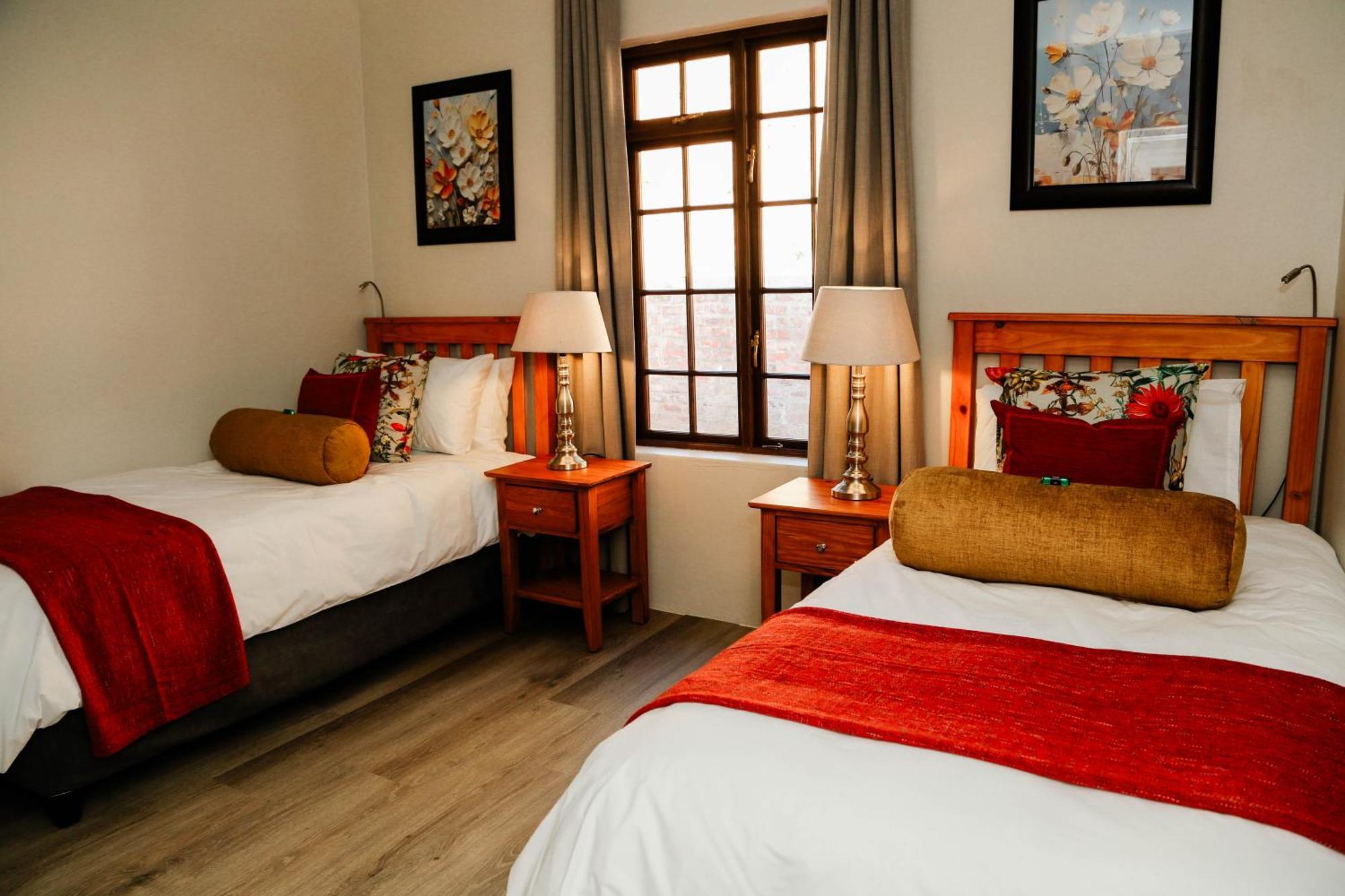 Montmartre Chalets & Venue Franschhoek Luaran gambar