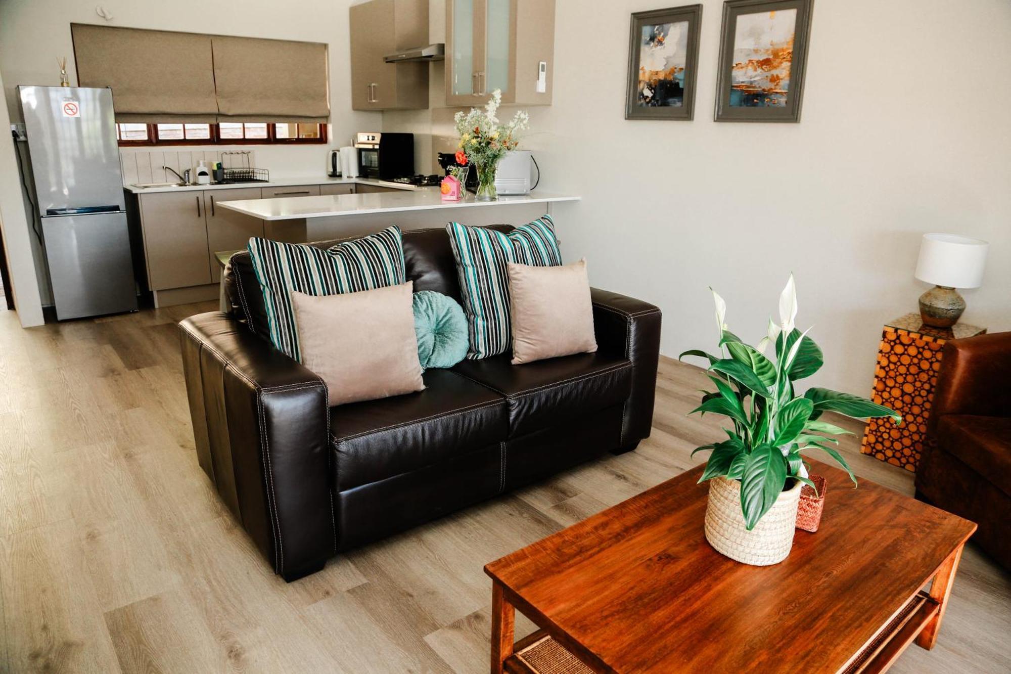 Montmartre Chalets & Venue Franschhoek Luaran gambar
