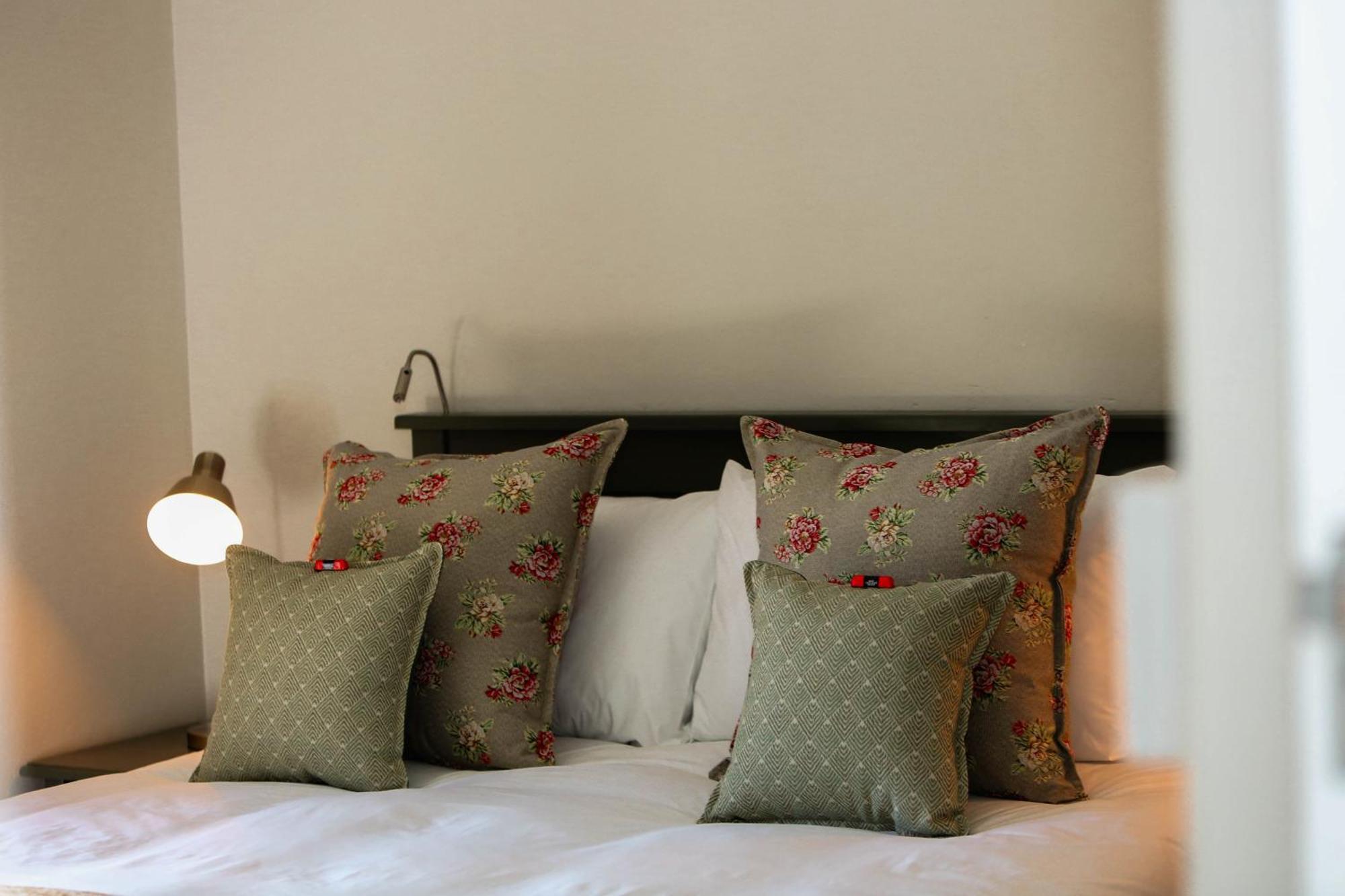 Montmartre Chalets & Venue Franschhoek Luaran gambar
